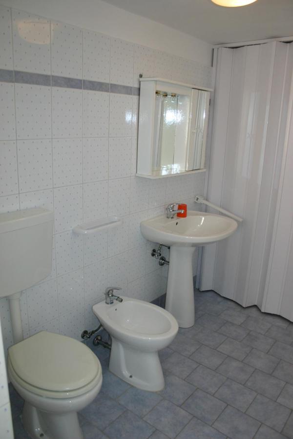 Appartamento In Villa Fortunata Terra Marina Serra Exteriör bild